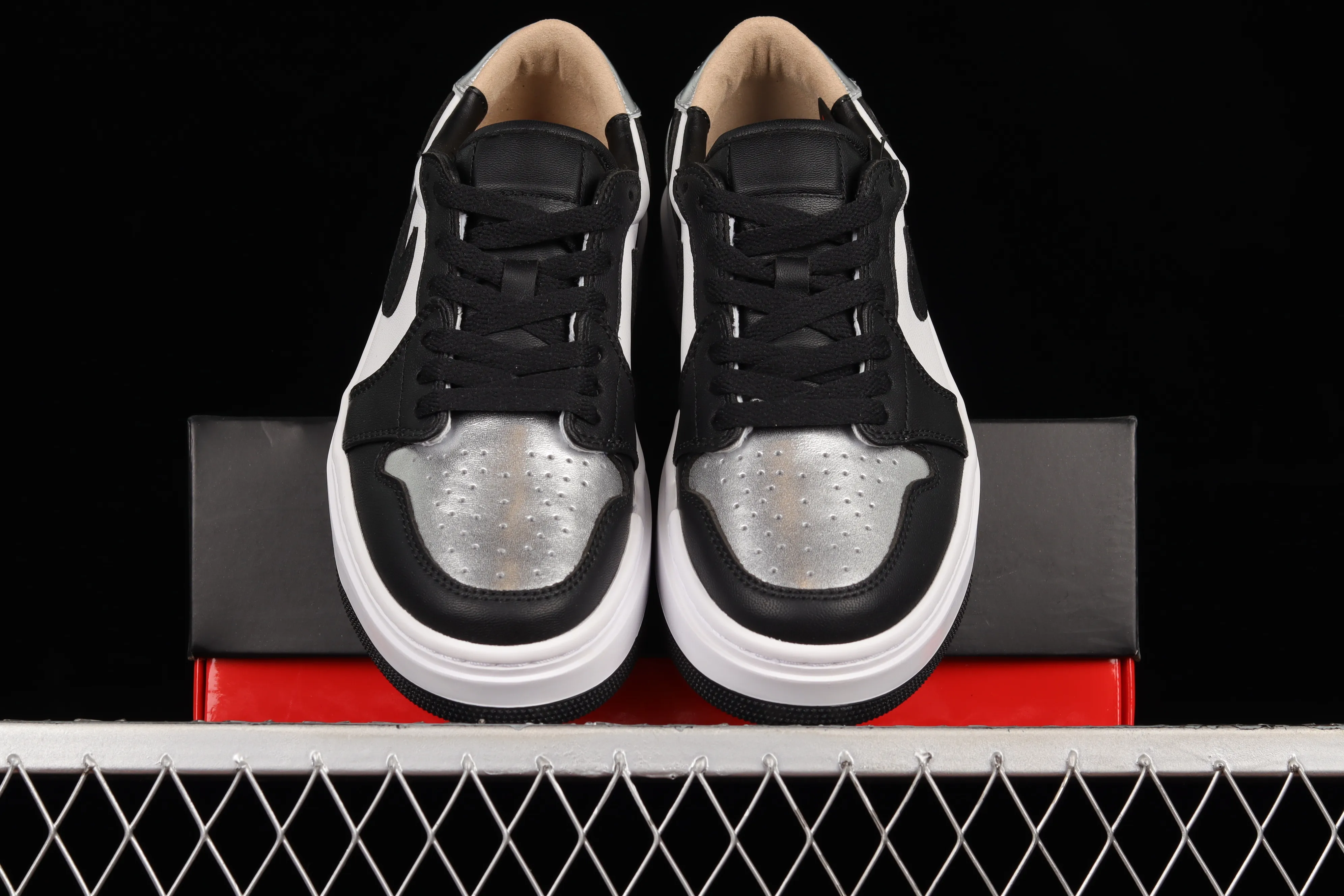 All categories Air Jordan Jordan series basketball shoes Air Jordan 1 Low Z version Air Jordan 1 Elevate Low SE "Wolf Grey" Little AJ first layer thick sole retro basketball shoes DQ8561-001